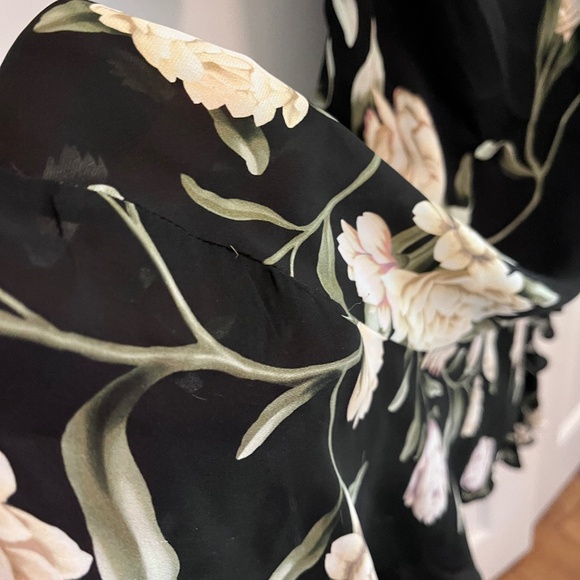 Melodias Salvajes Floral Silk Georgette Dress SIZE 4 - Picture 3 of 5